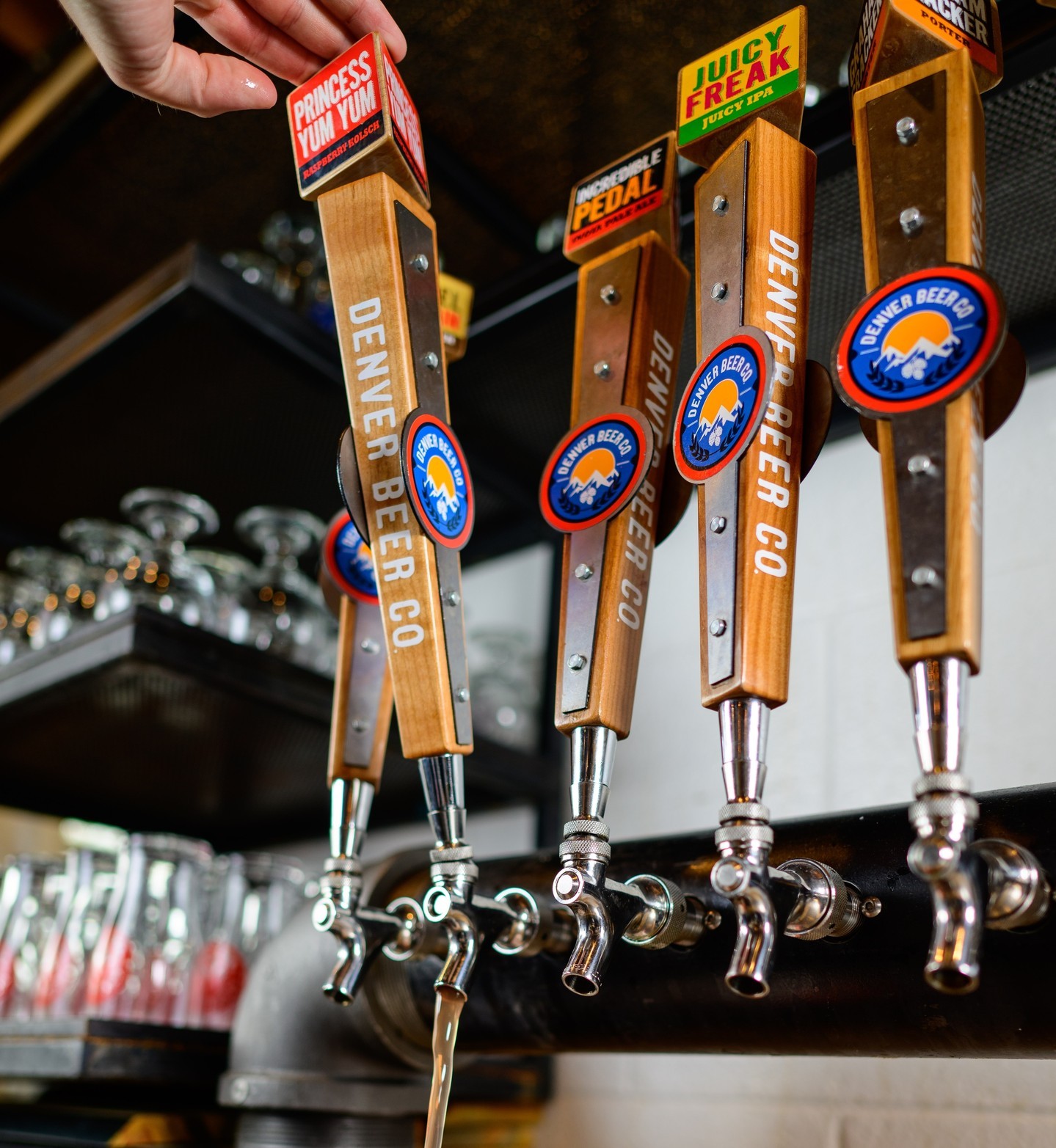 How many new beers can you explore in 2022? ⁠⁠This year make a resolution you KNOW you're going to keep, a New BEERS resolution.